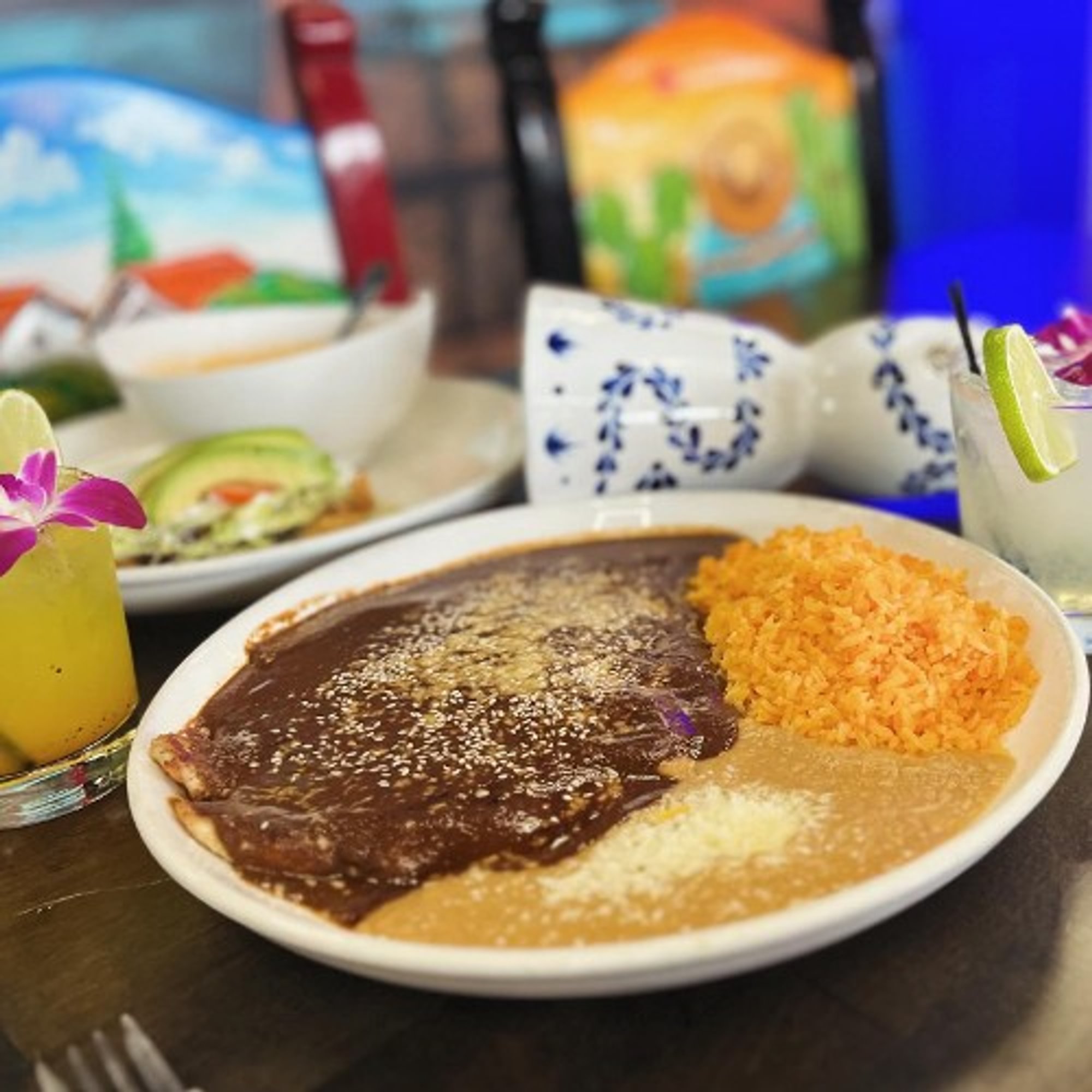 Mole Con Pollo