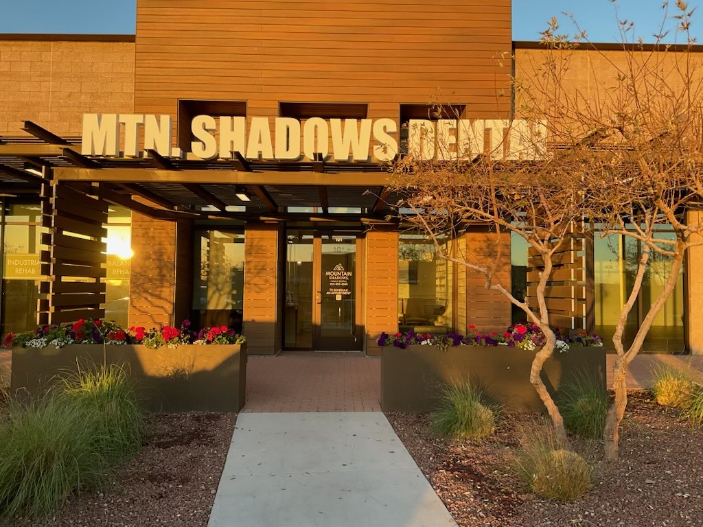 Mountain Shadows Family Dental Image