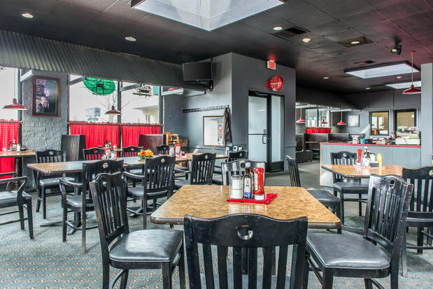 Images Quality Inn & Suites