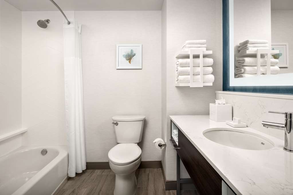 Hampton Inn Delray Beach Image