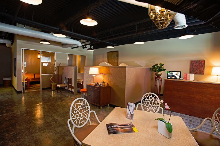 Commercial Interior Design: Fit Concepts La Cañada