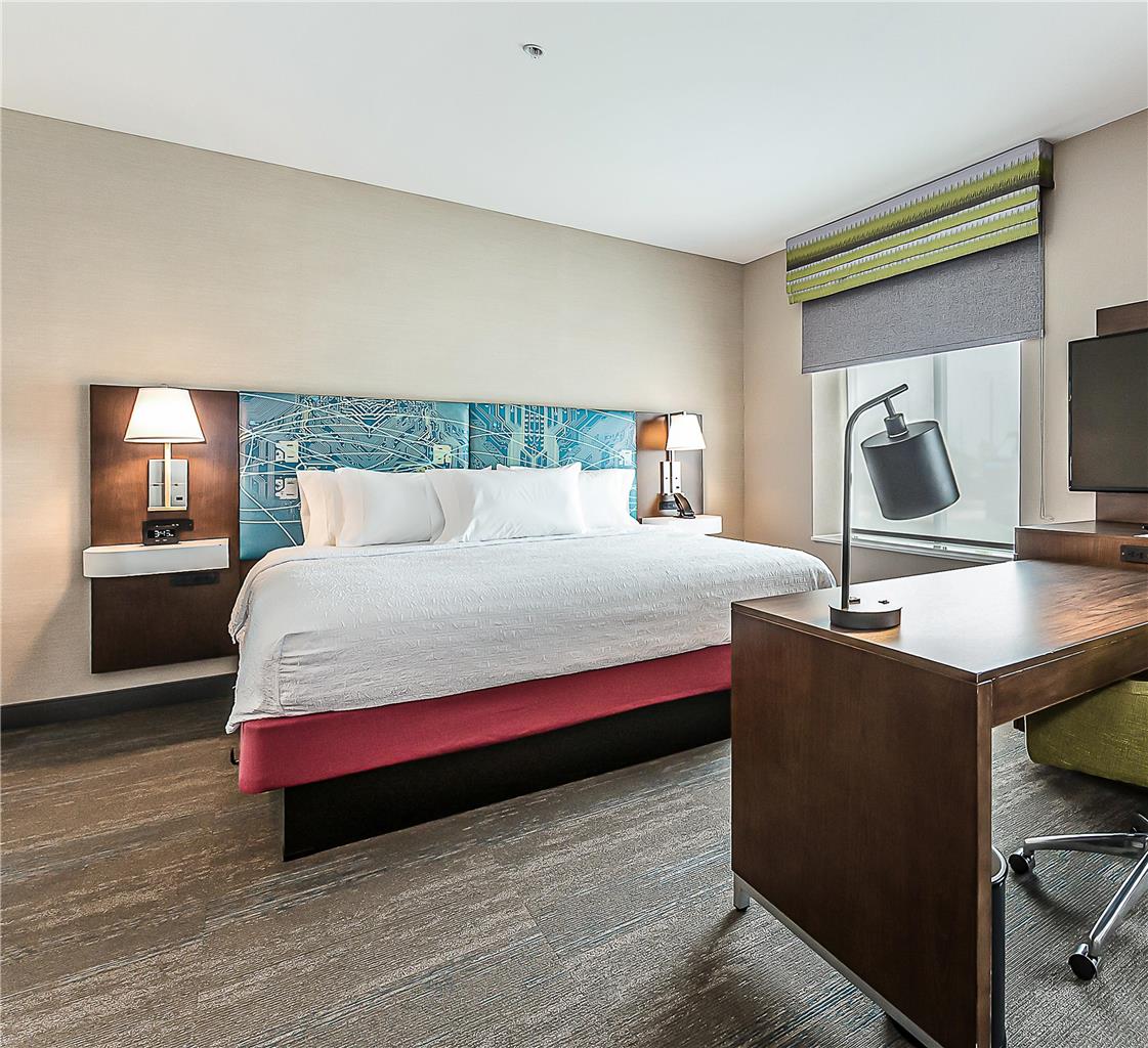 Hampton Inn & Suites Howell Image