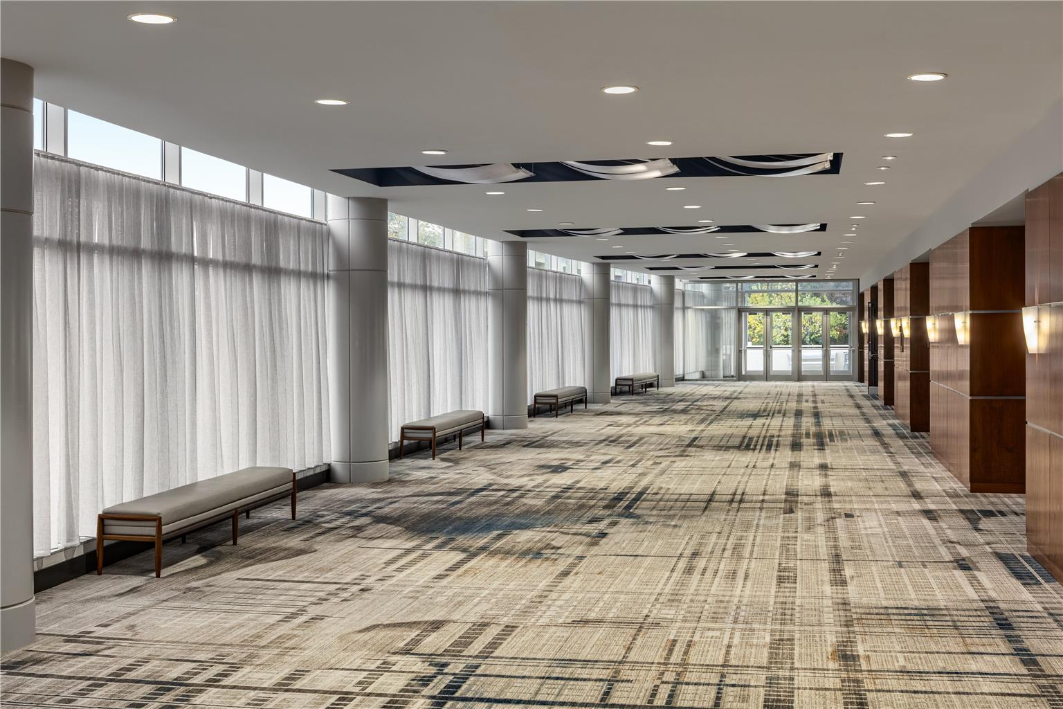 Hilton Baltimore BWI Airport Image