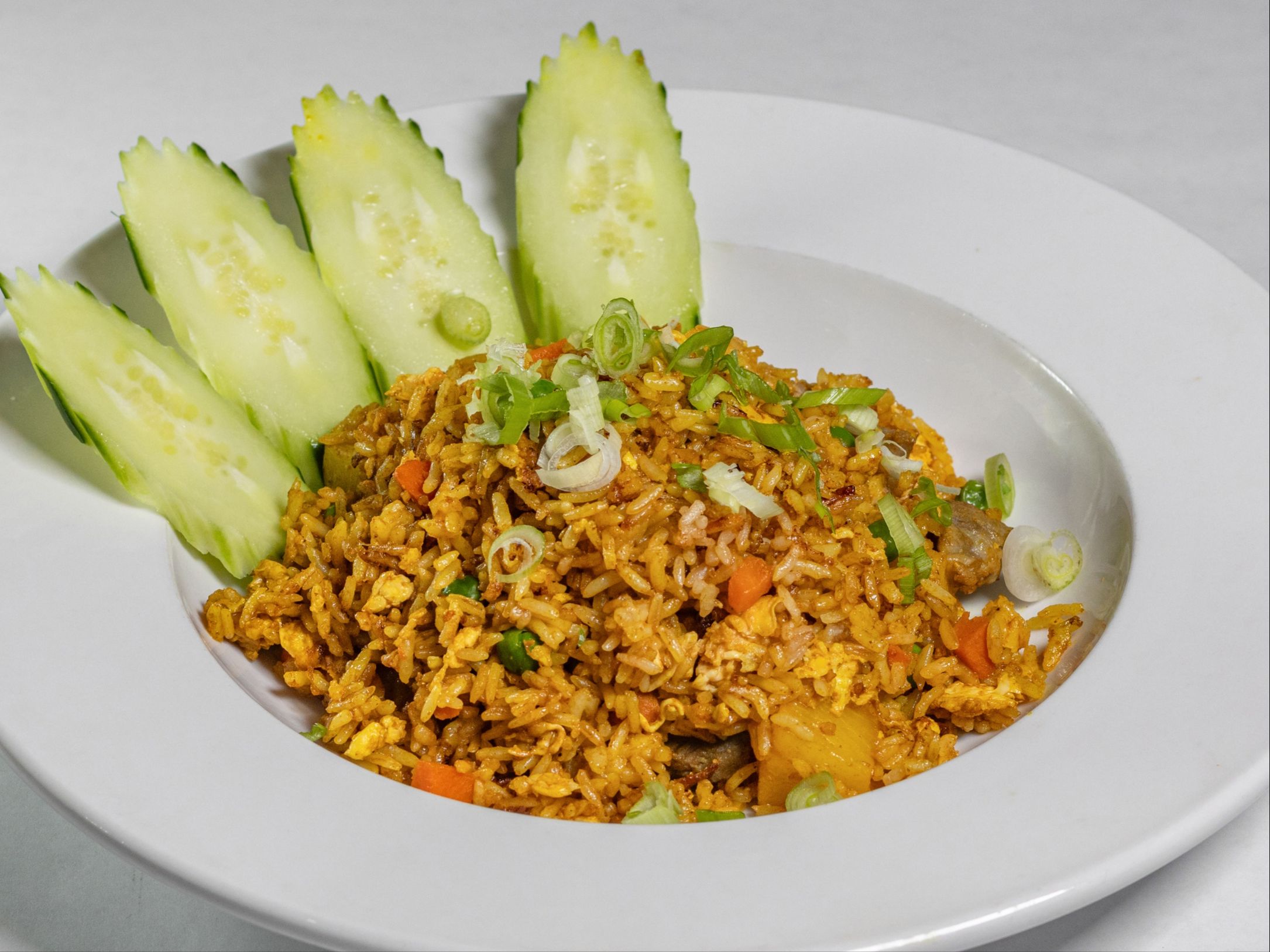 Pineapple Fried Rice Dinner (M)