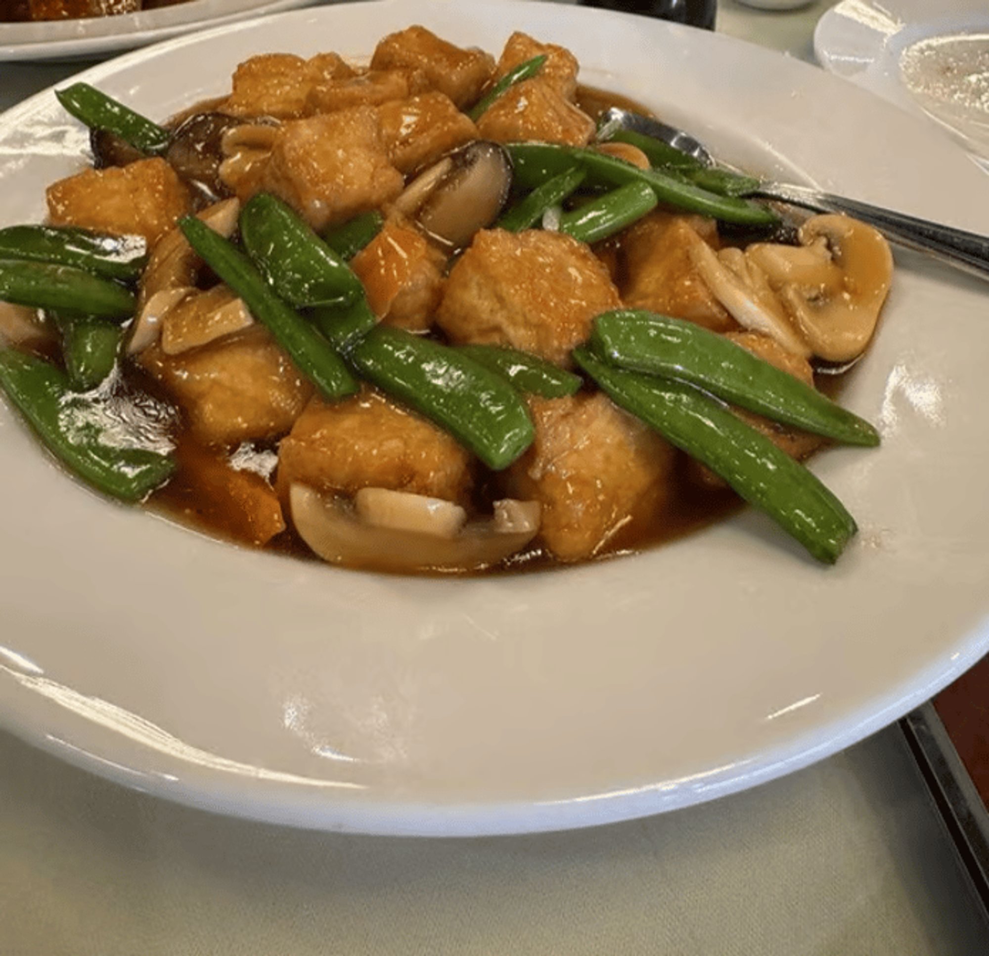 Braised Tofu with Mushroom / 金针菇扒玉子豆腐