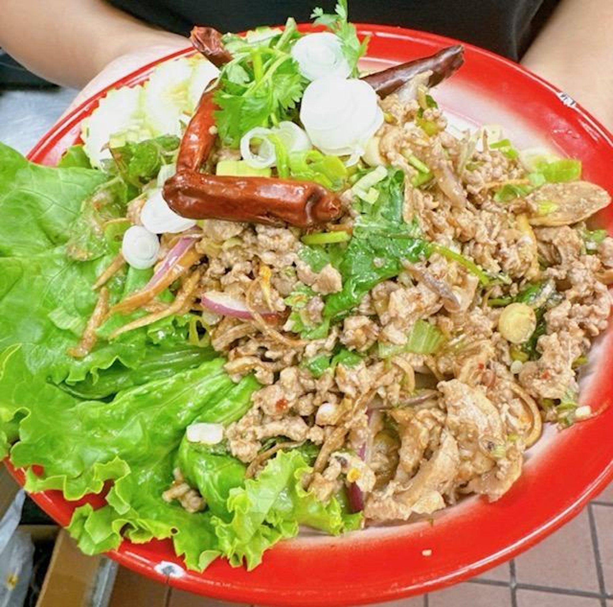 Larb crispy duck