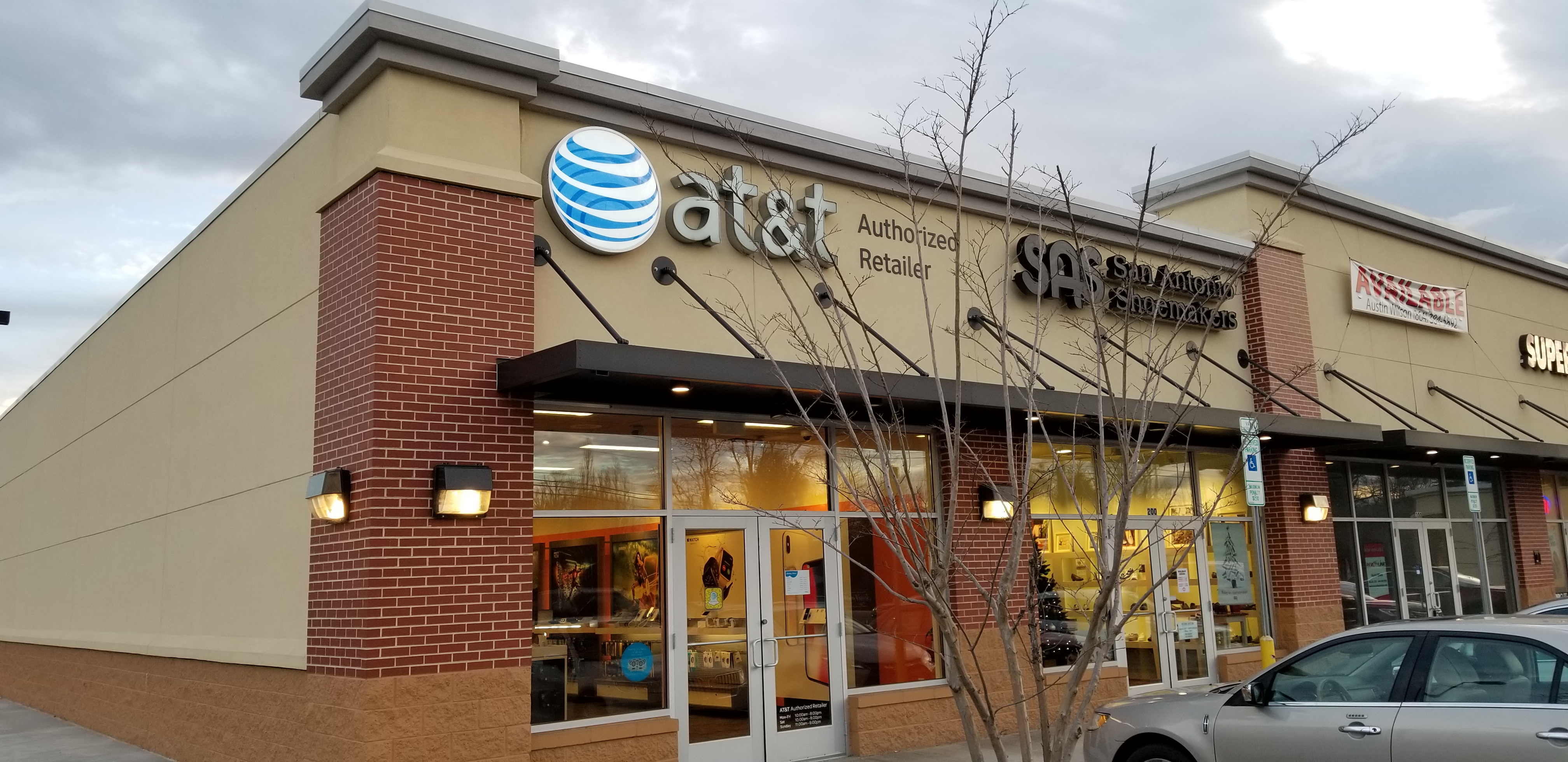 AT&T Store Photo