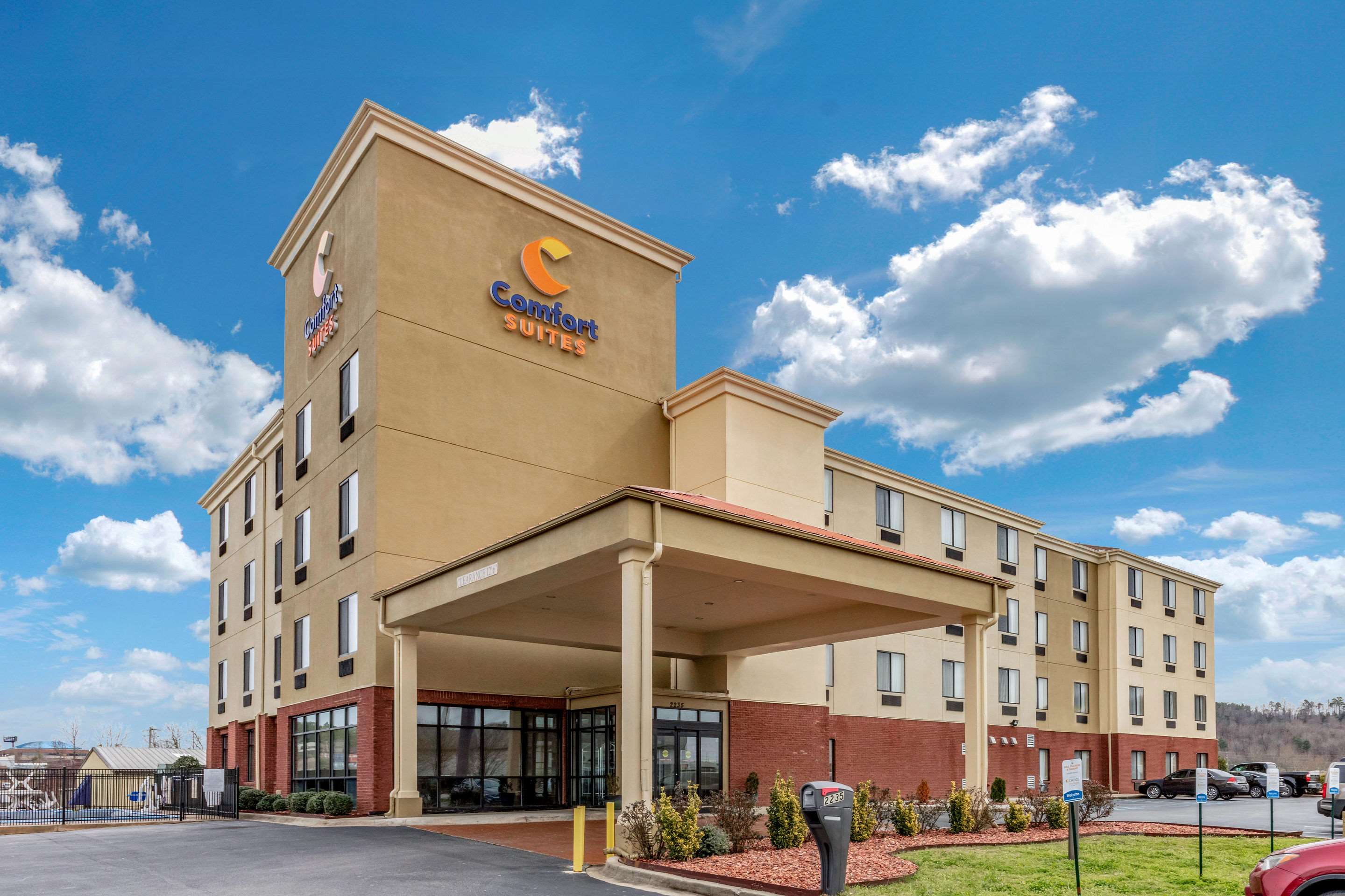 Comfort Suites Pelham Hoover I-65 Photo