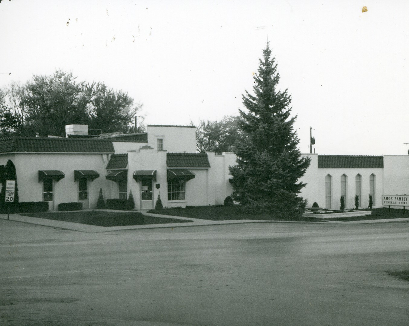 Amos Family Funeral Home & Crematory Photo