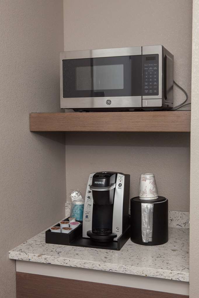 Hilton Garden Inn Springfield, NJ Image