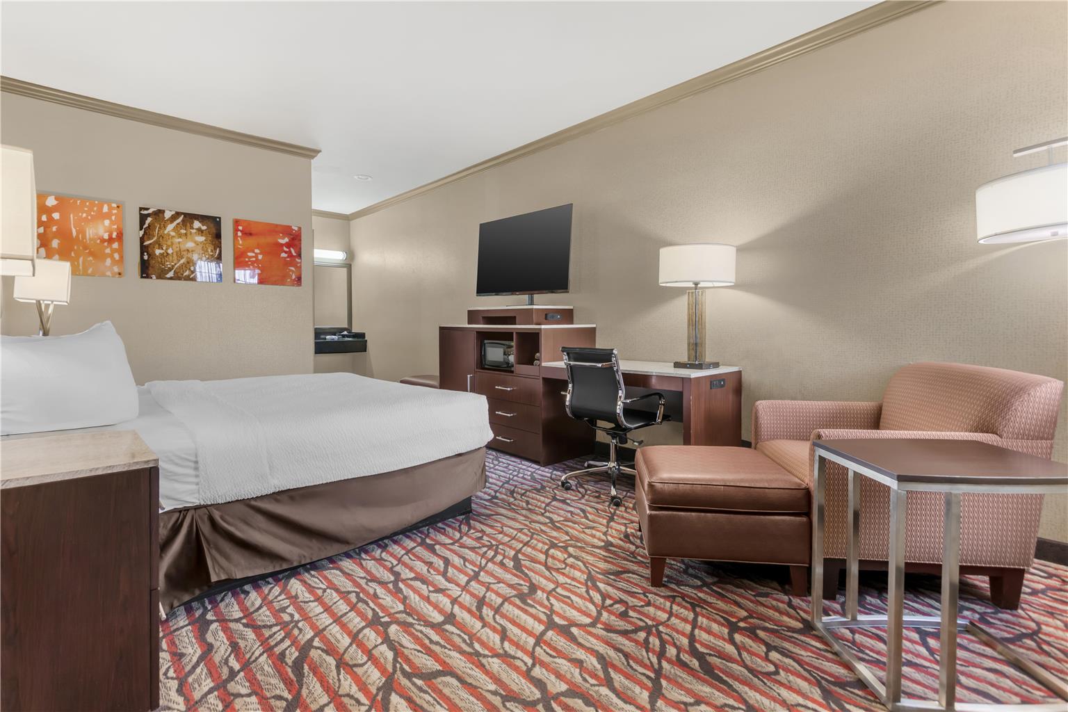 Best Western Plus Brookside Inn Image