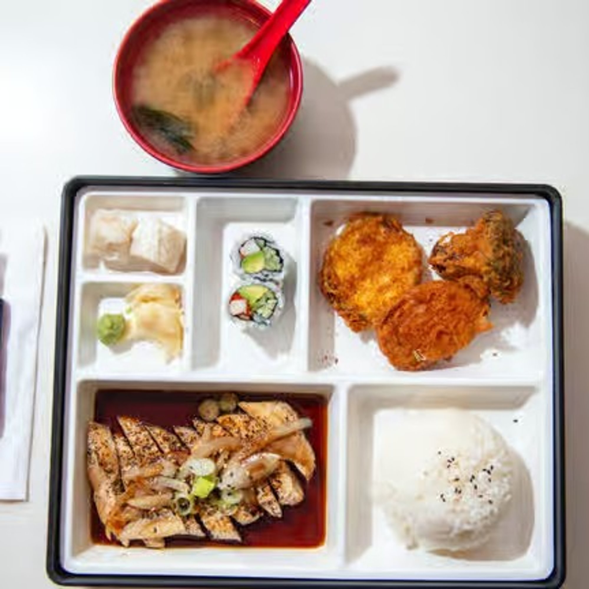 L- Chicken Teriyaki Bento Box