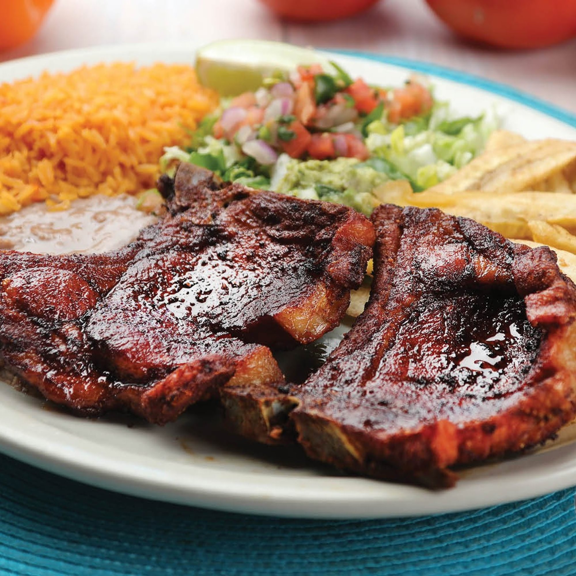 Chuletas con Tajadas