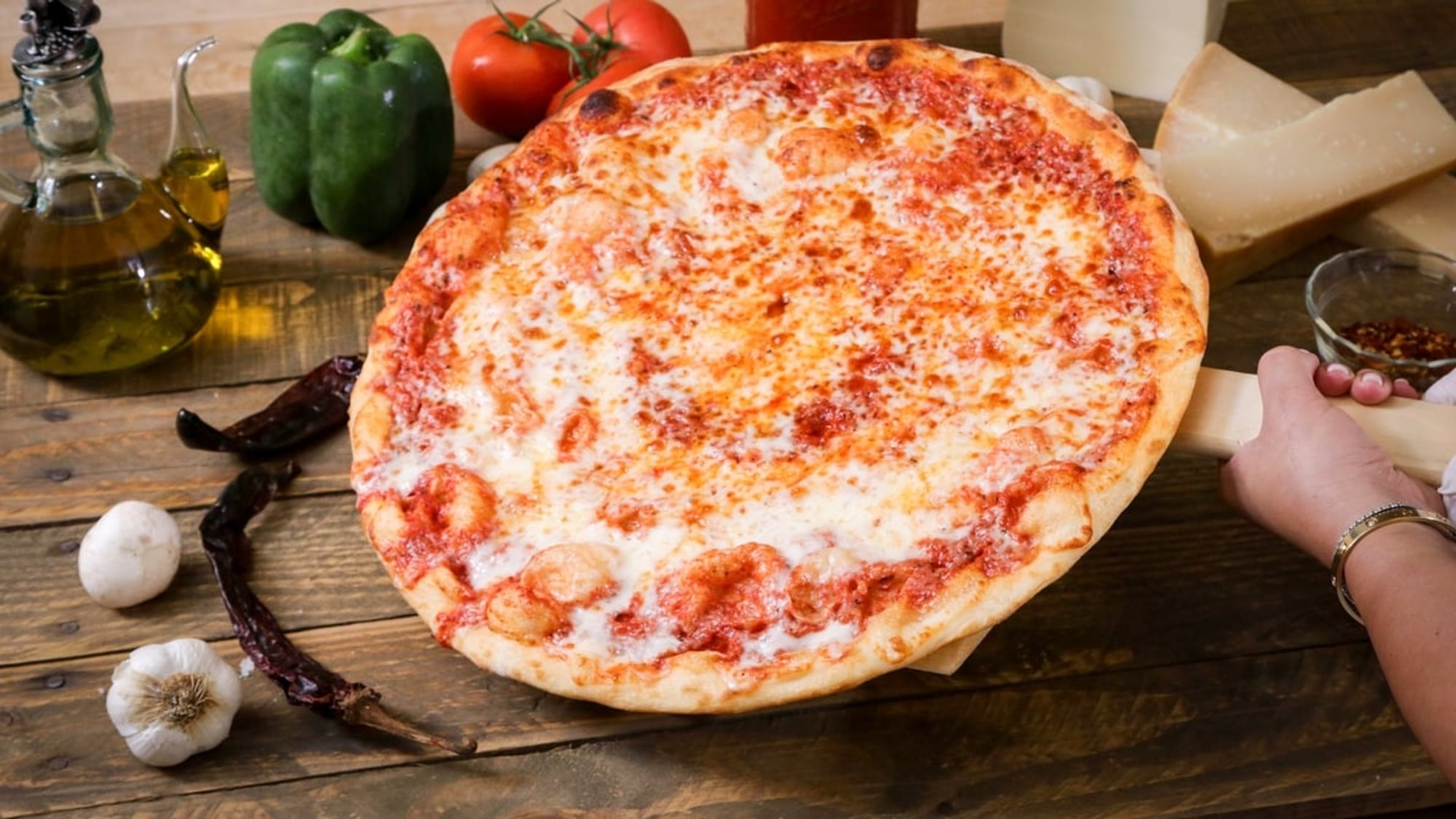 Build Your Own Cheese Pizza (Medium 12")