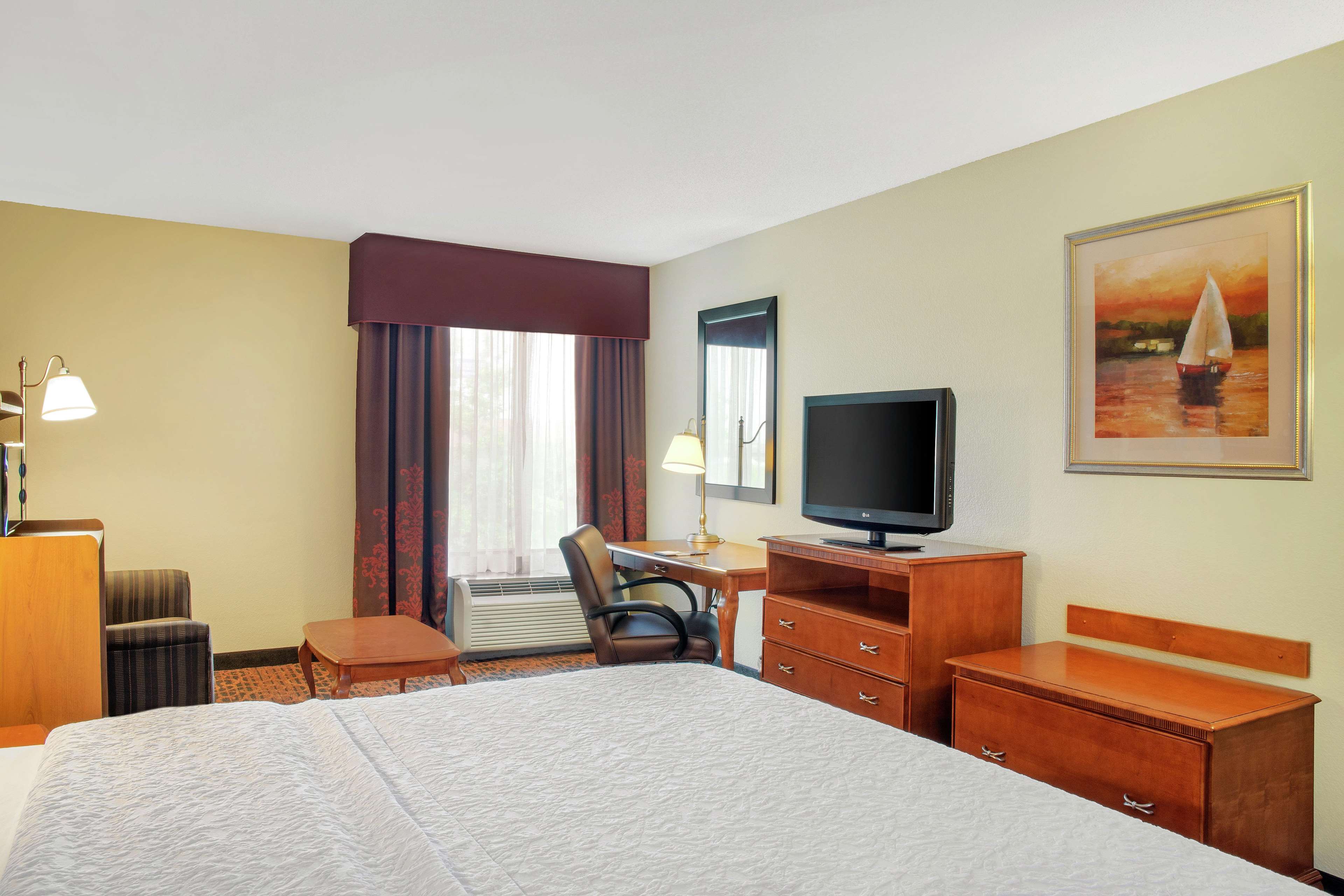 Hampton Inn Merrillville Photo