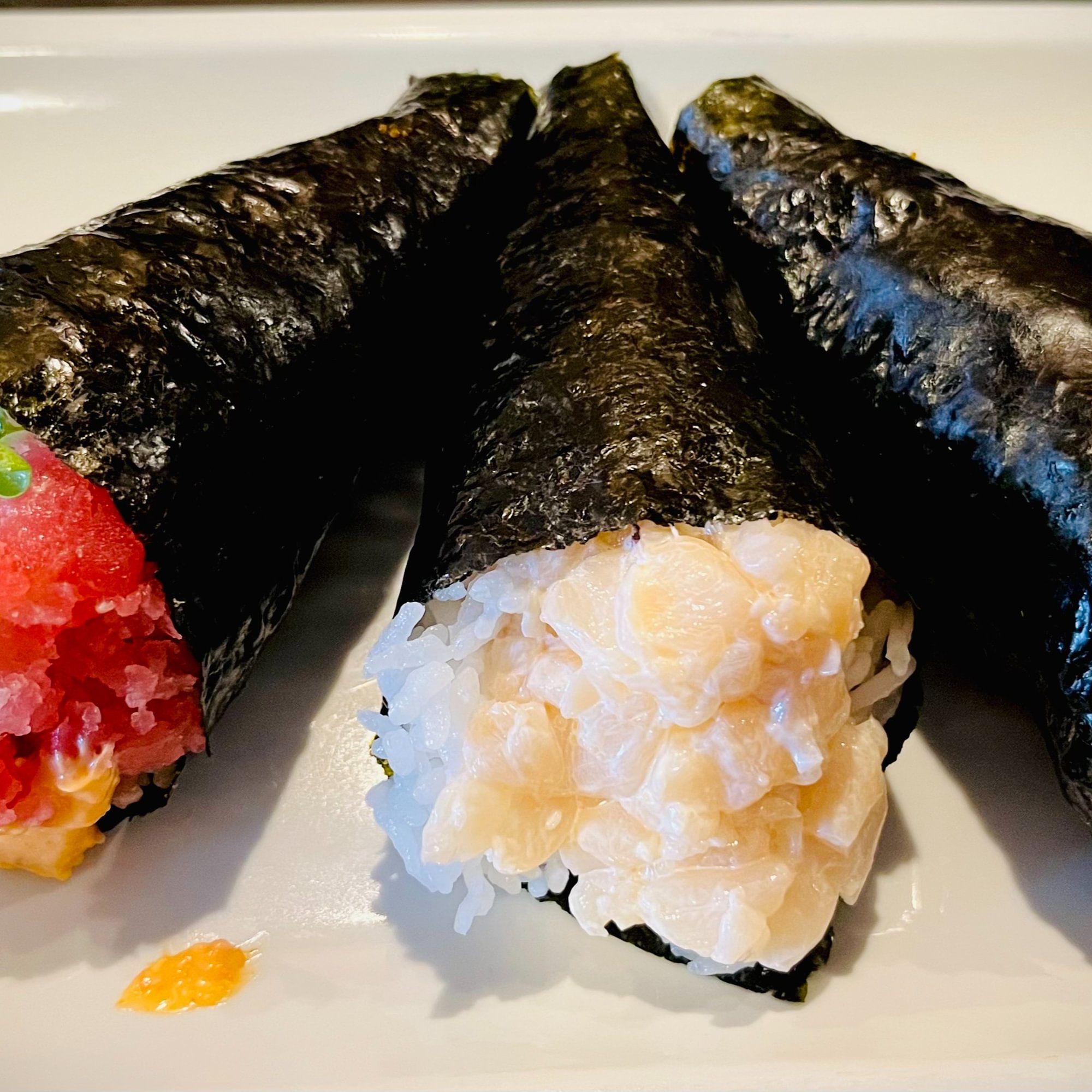 118. Ladies' Set---3 Choices of Hand Roll