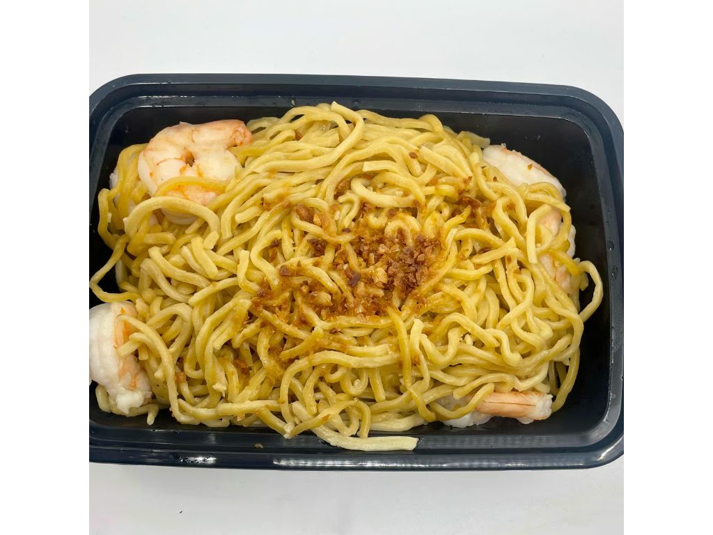 Garlic Noodles With Prawn