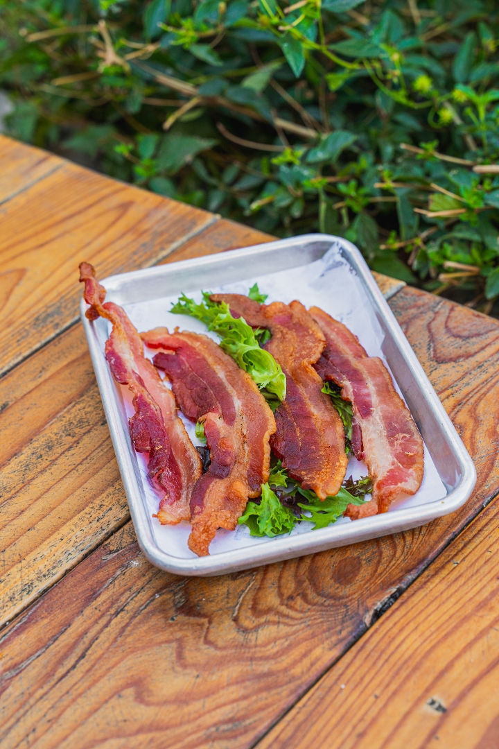 SIDE 4 PC BACON