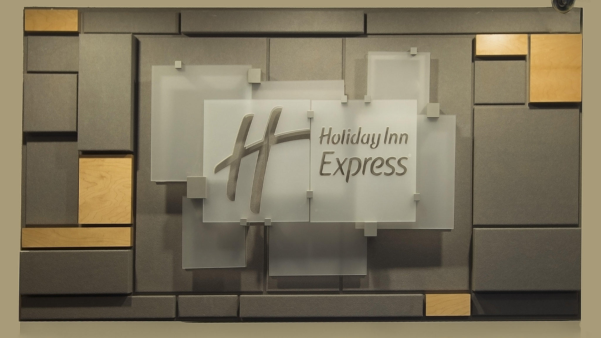 Holiday Inn Express San Antonio-Airport Photo