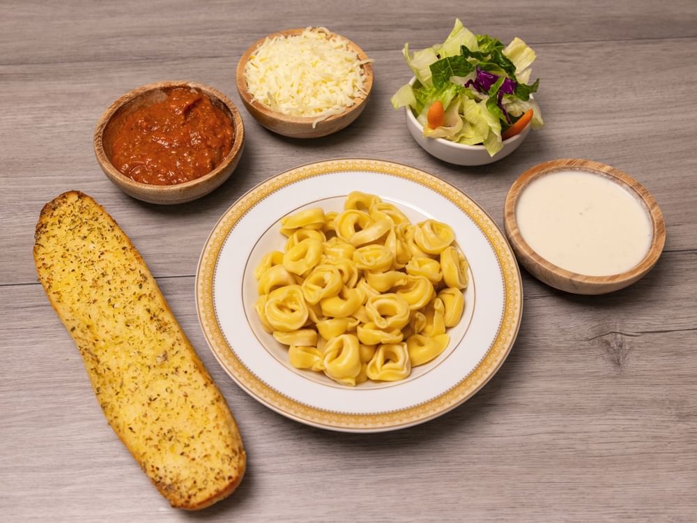 Cheese Tortellini - Alfredo Sauce