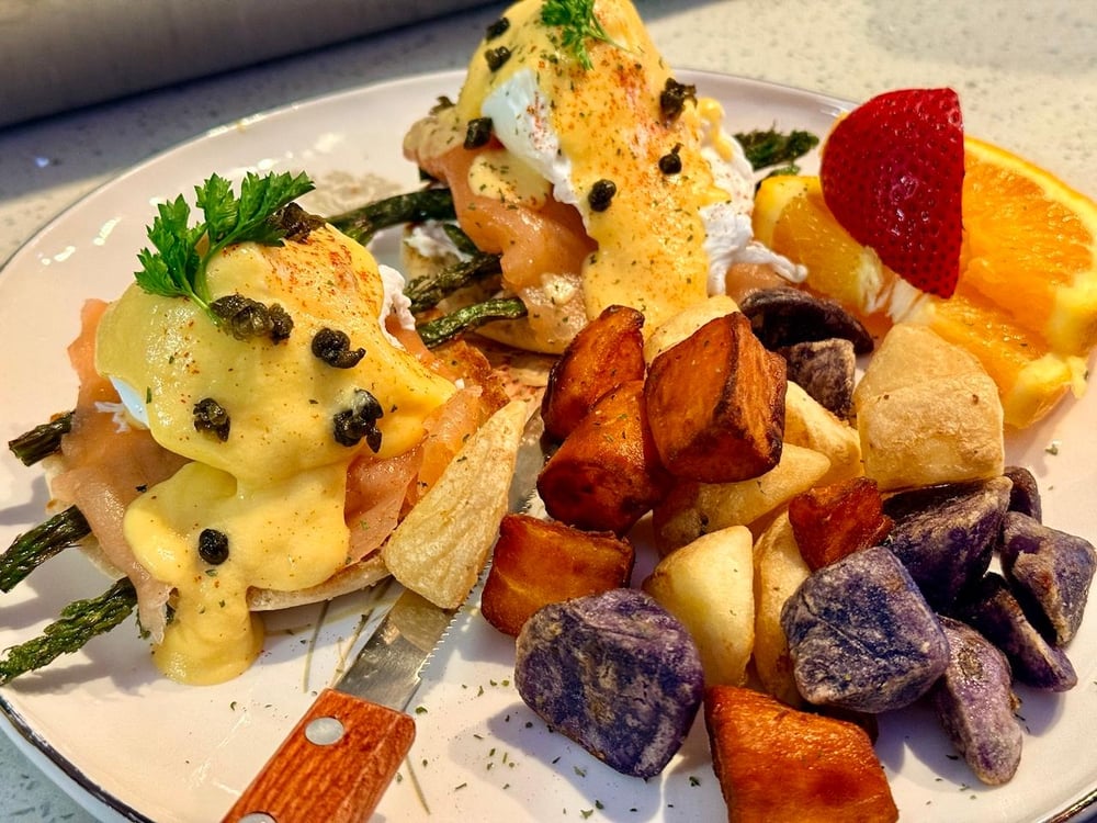 Smoked Salmon Benedict