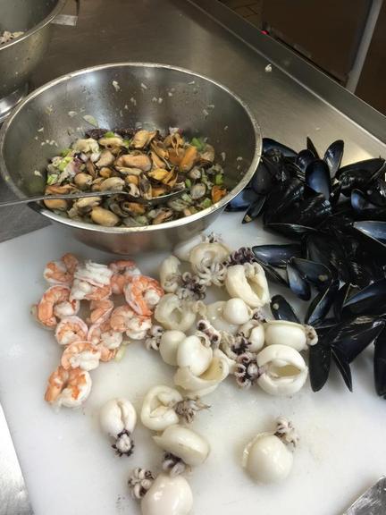 Images Cuzzin's Catering