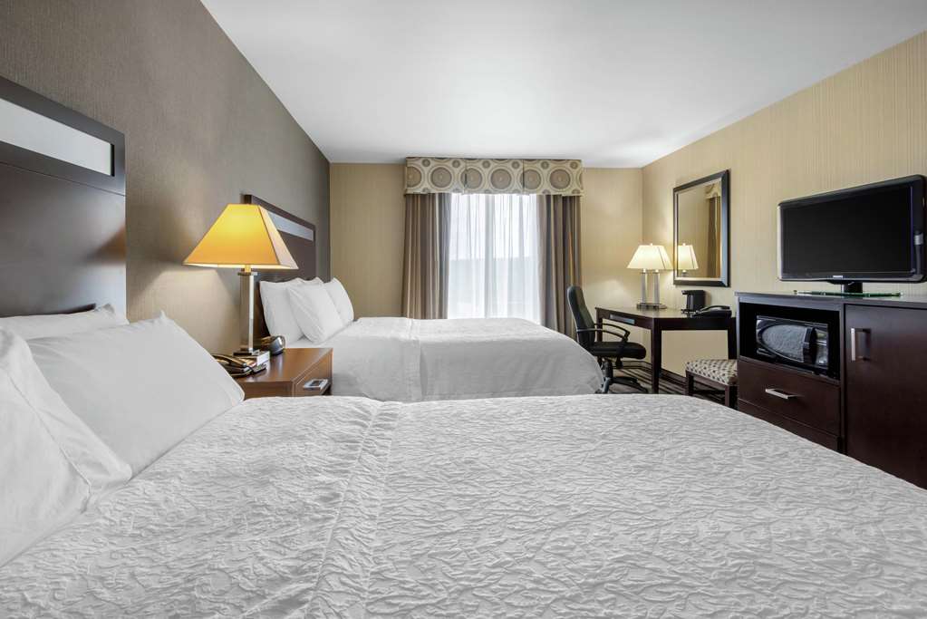 Hampton Inn Meadville Image