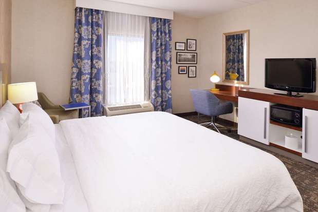 Images Hampton Inn & Suites Wilmington