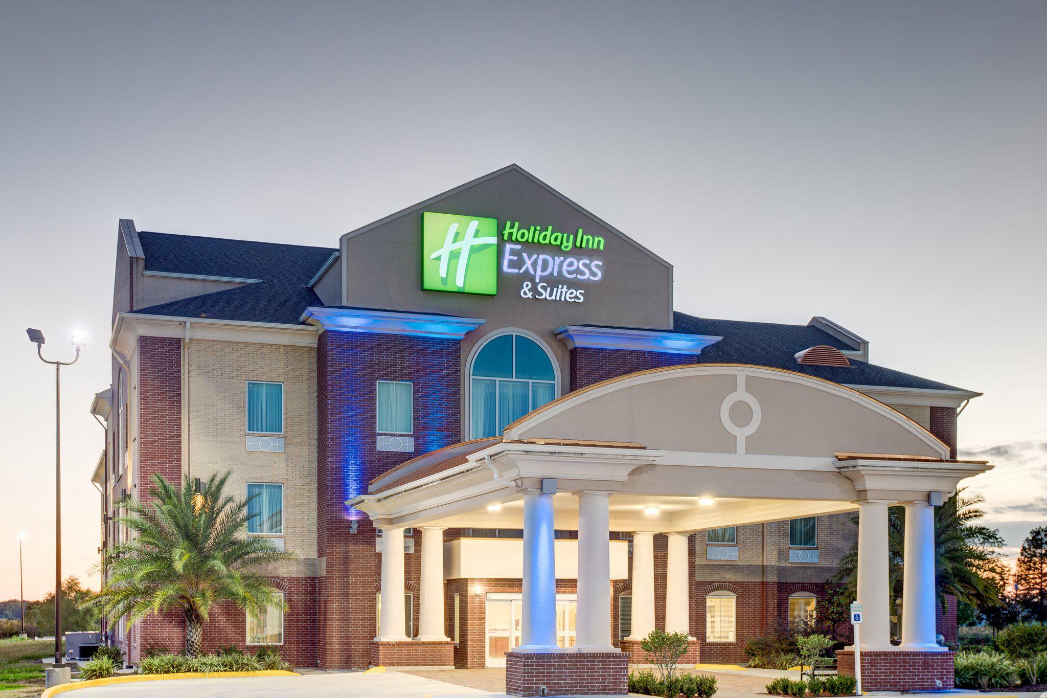 Holiday Inn Express & Suites Raceland - Highway 90 Photo