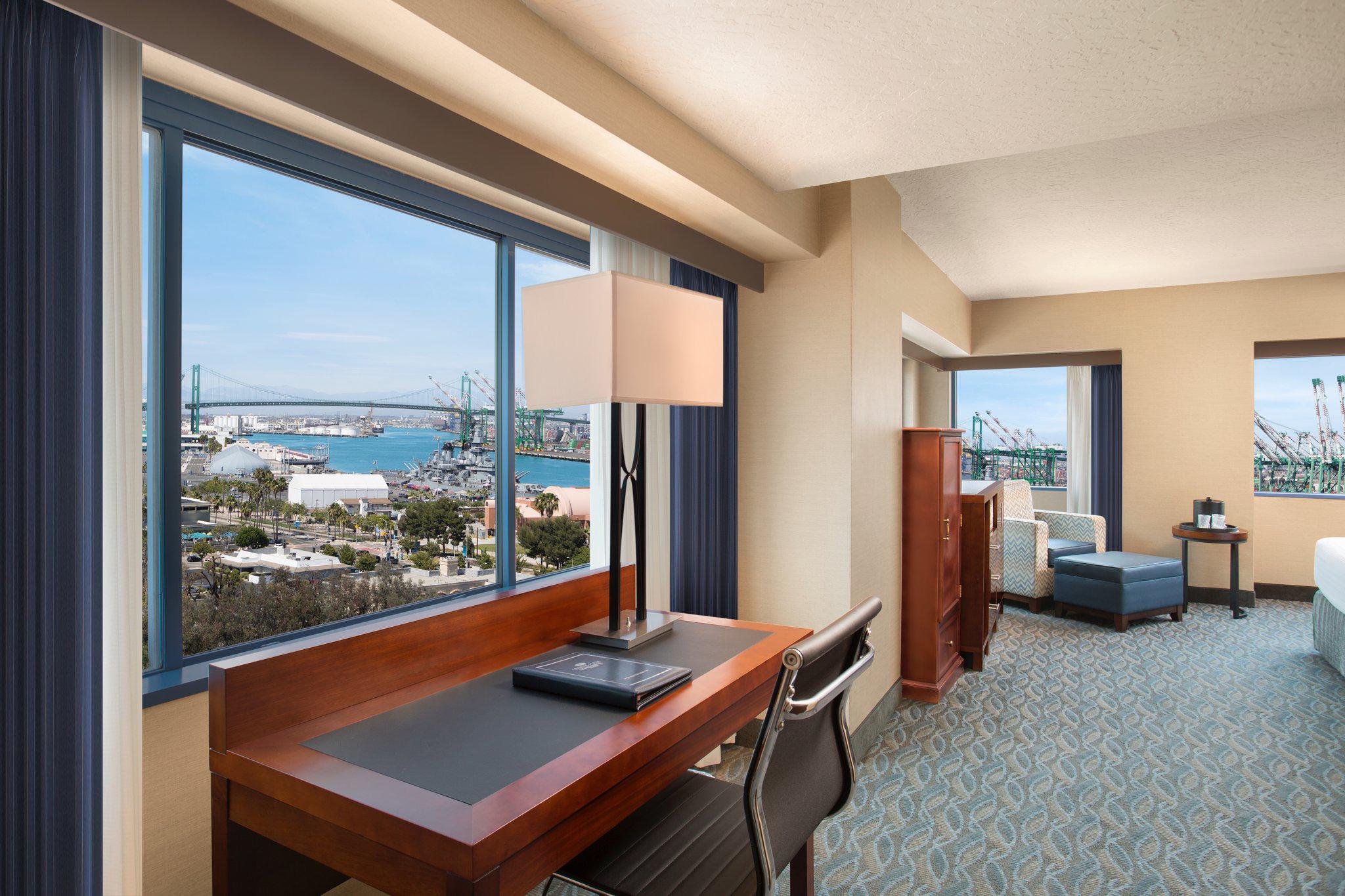 Crowne Plaza Los Angeles Harbor Hotel Photo