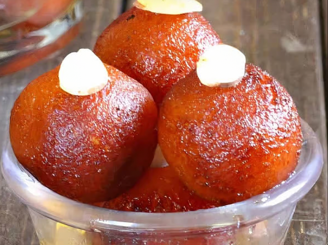 Gulab Jamun (1 Piece)