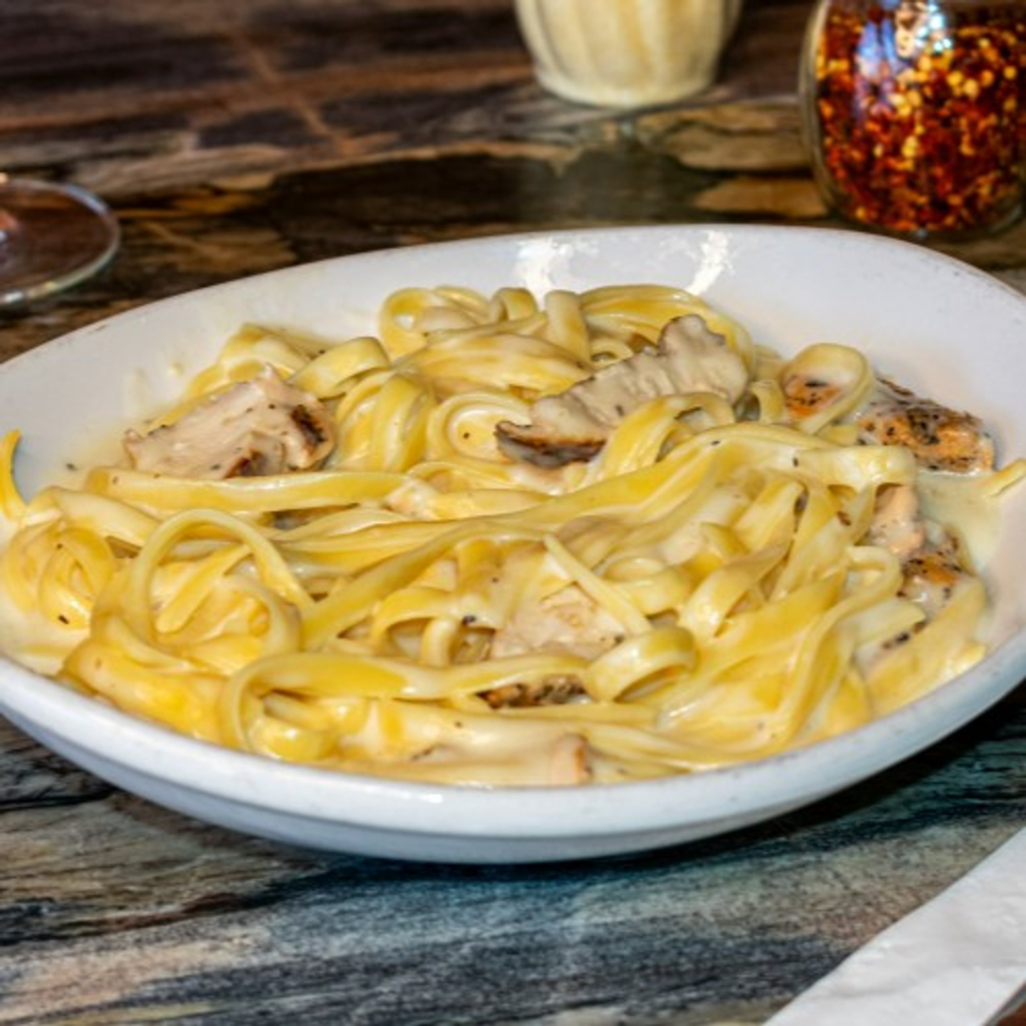 Fettuccini Chicken Alfredo