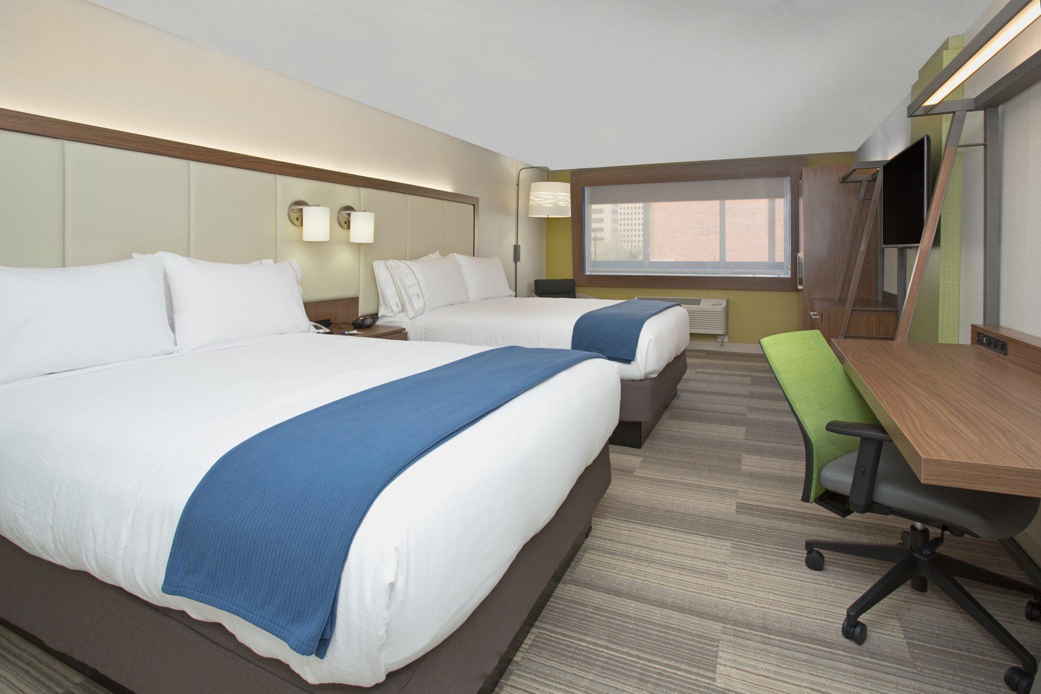 Holiday Inn Express & Suites Hammond Photo