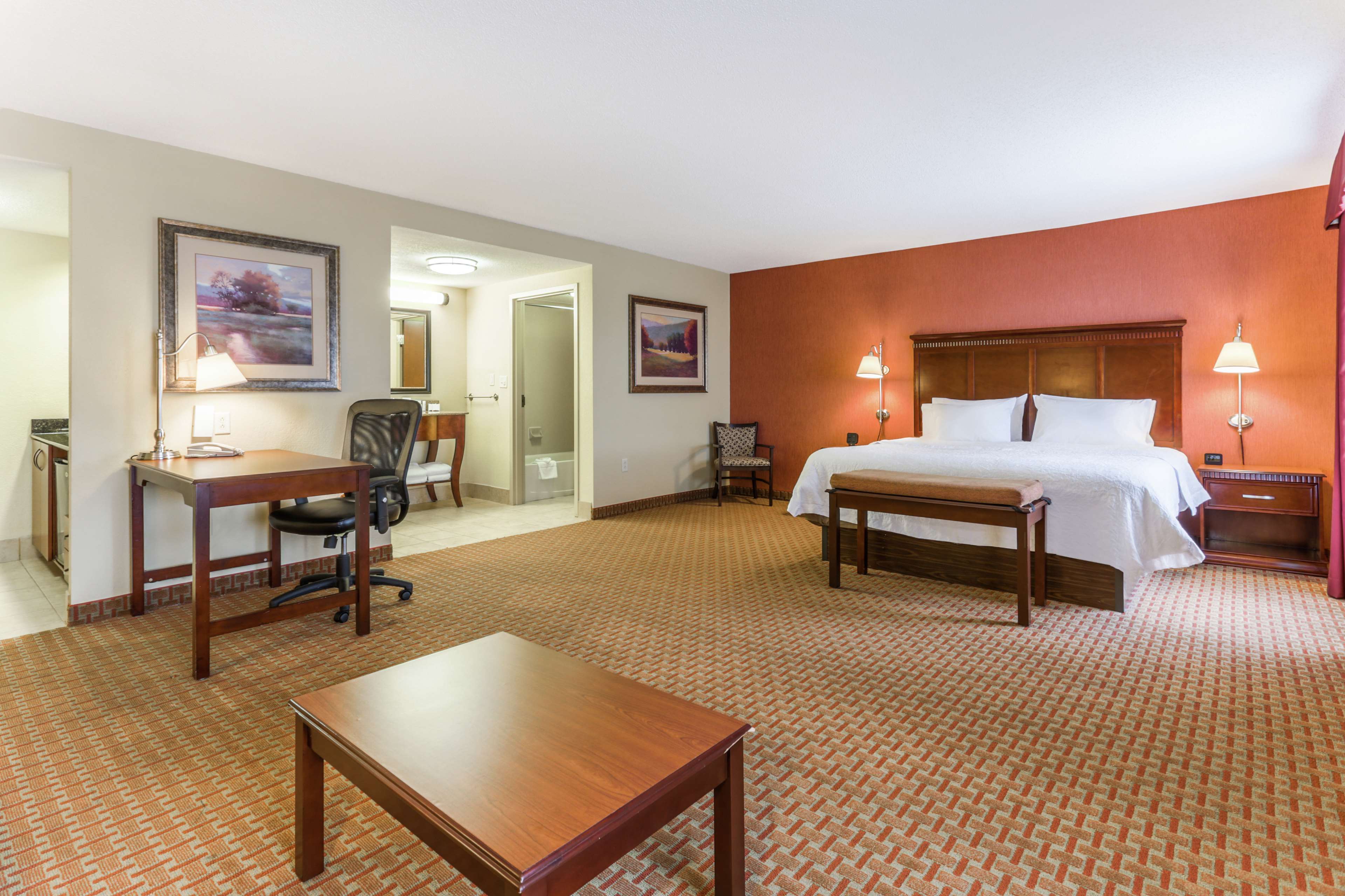 Guest room