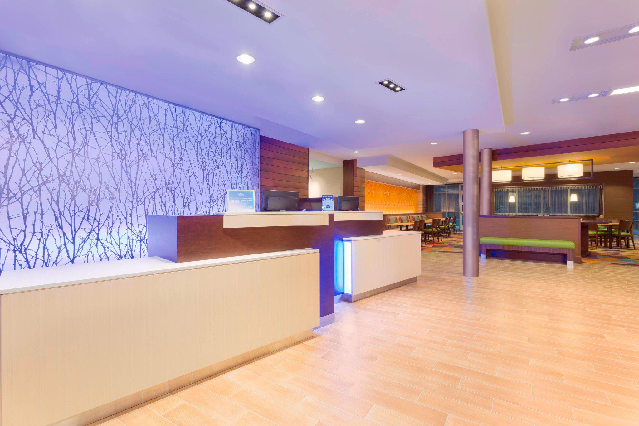 Fairfield Inn & Suites by Marriott Pittsburgh Airport/Robinson Township Photo