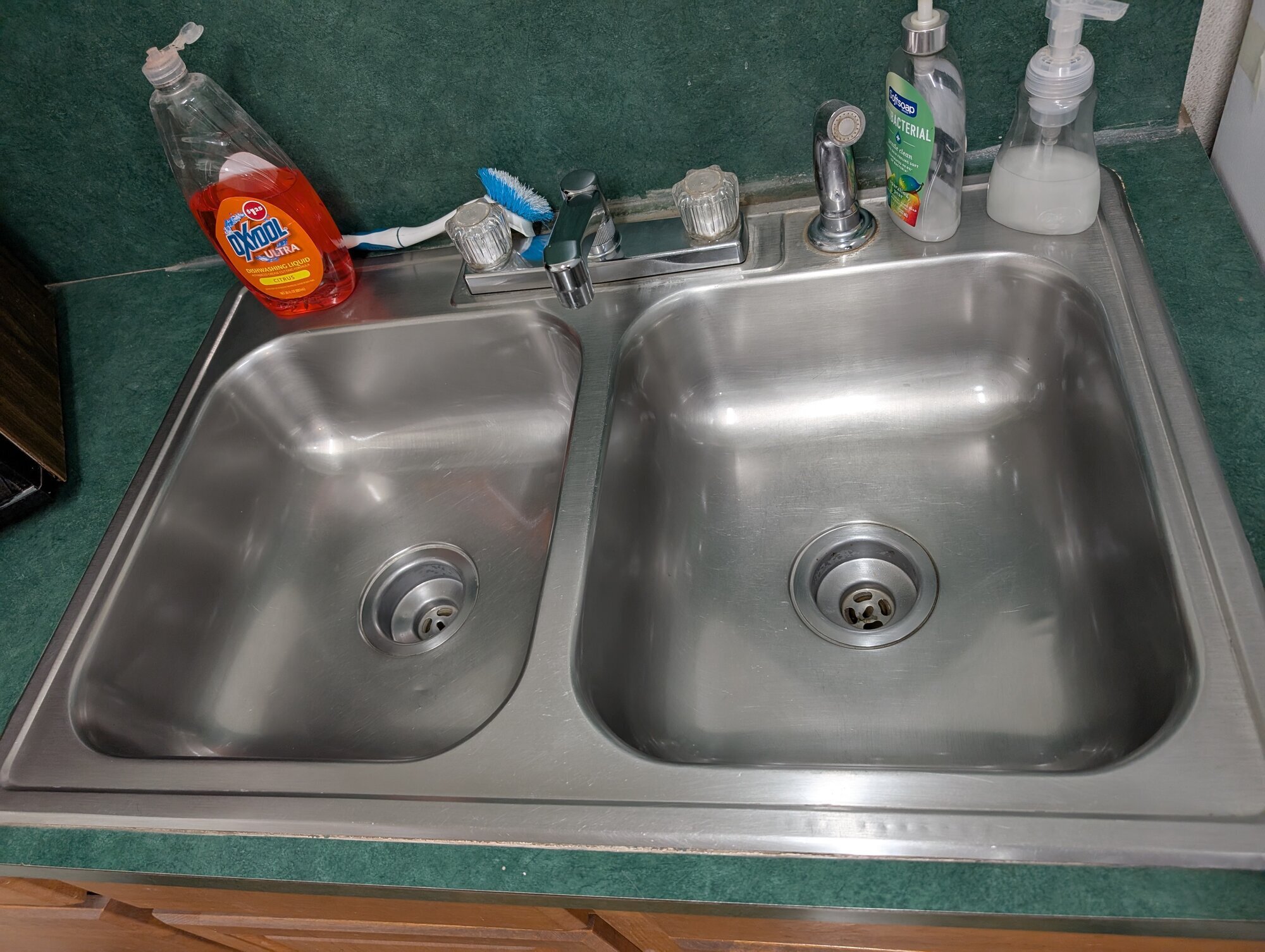 Clean & Fresh Hospitality Services Image