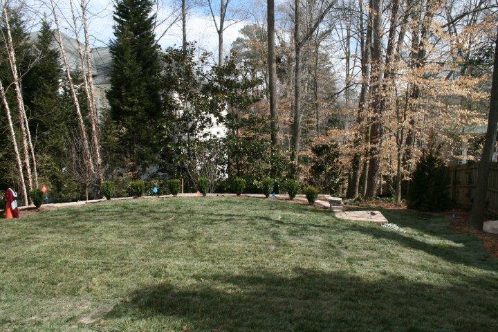 Vintage Lawn &amp; Landscape Services, Inc. Logo