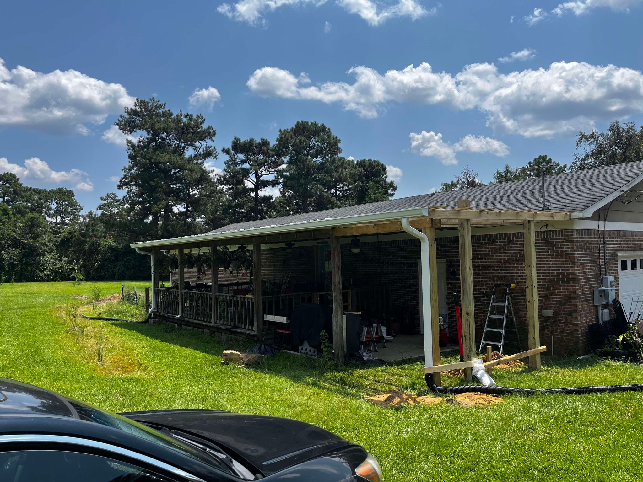 Southern Gutters LLC Image