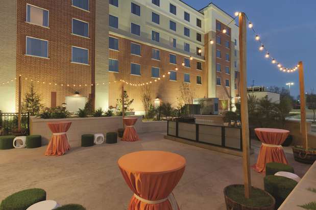 Images Embassy Suites by Hilton Oklahoma City Downtown Medical Center