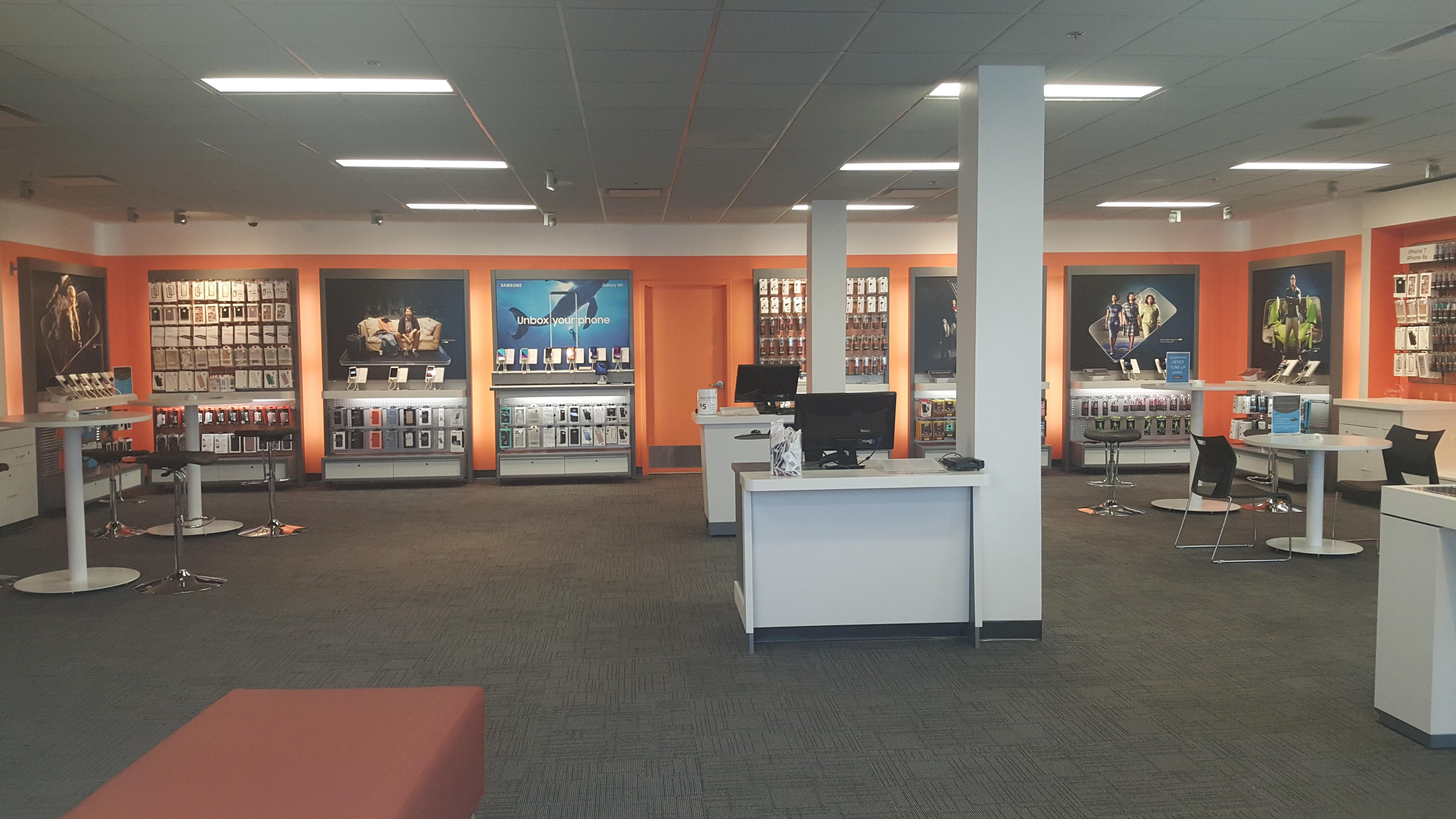 AT&T Store Photo