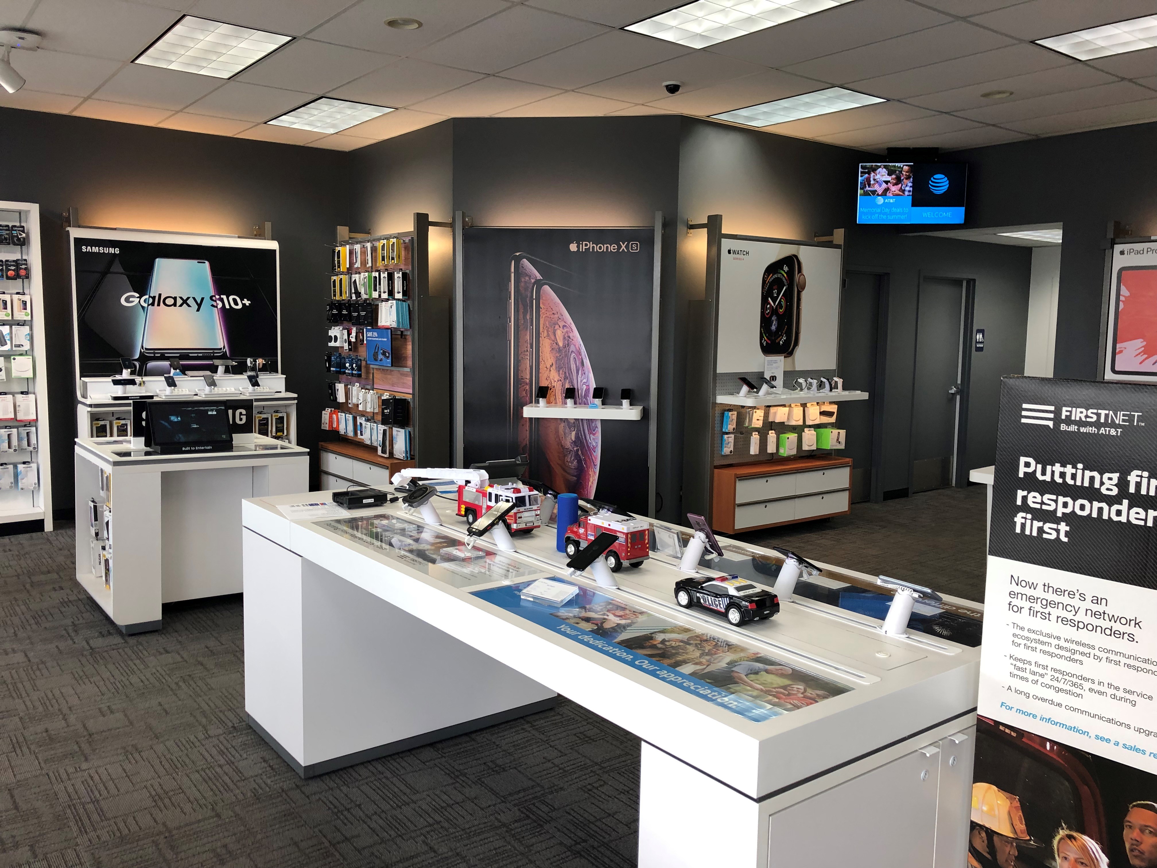 AT&T Store Photo