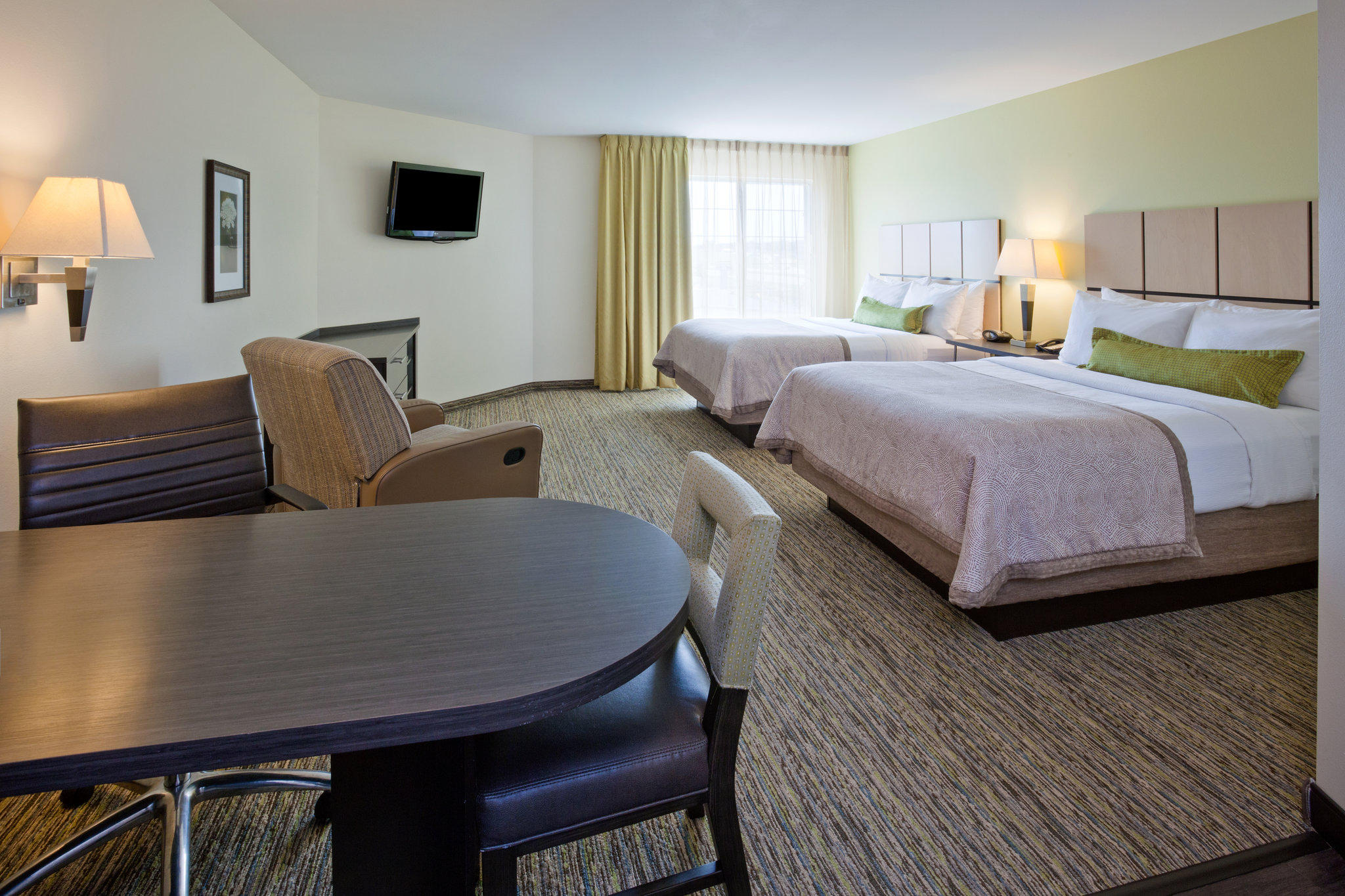 Candlewood Suites Sioux Falls Photo