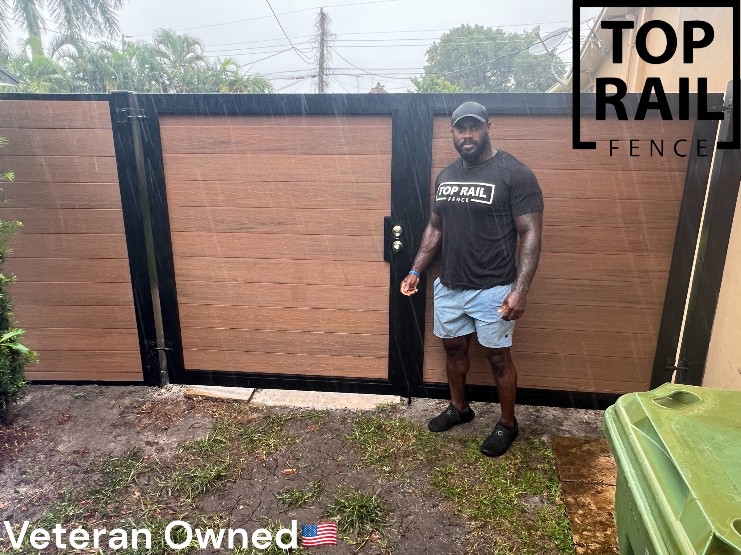 Top Rail Fence Pompano Beach Image