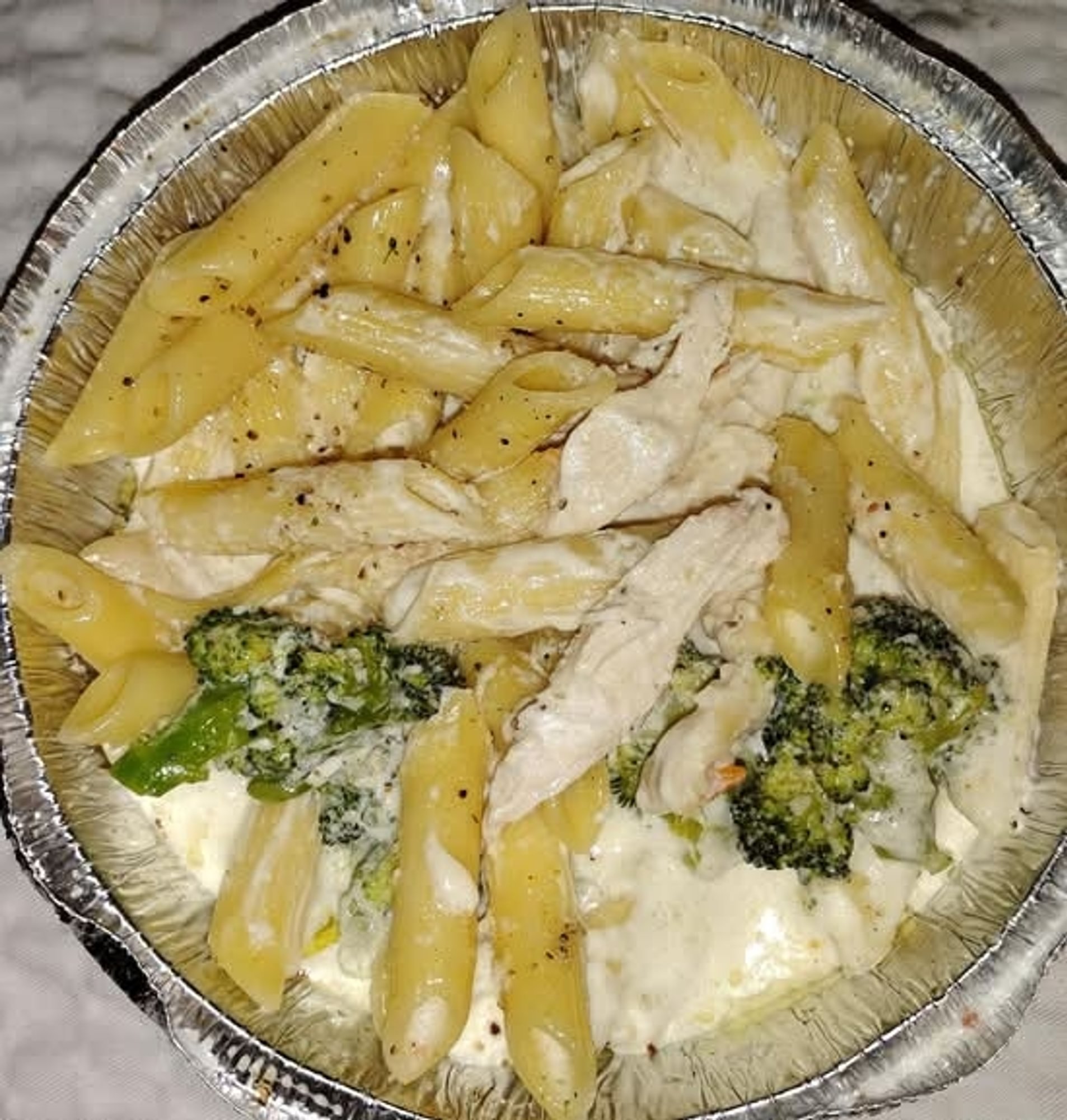 Chicken & Broccoli with Alfredo Sauce Lunch