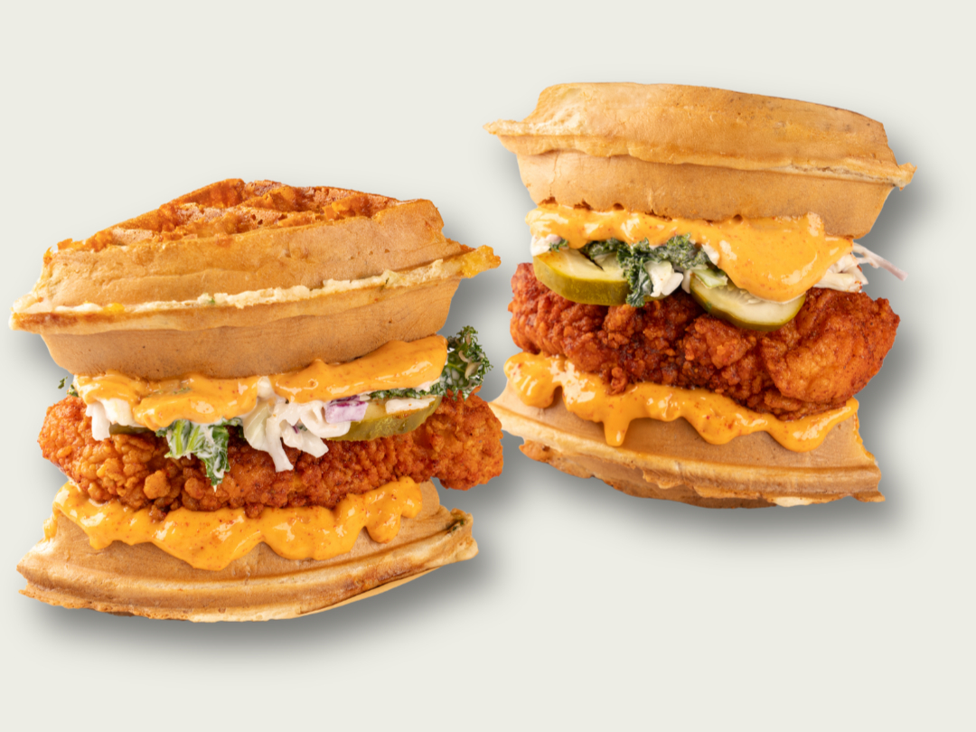 Waffle Hot Paneer Sandwich (V)