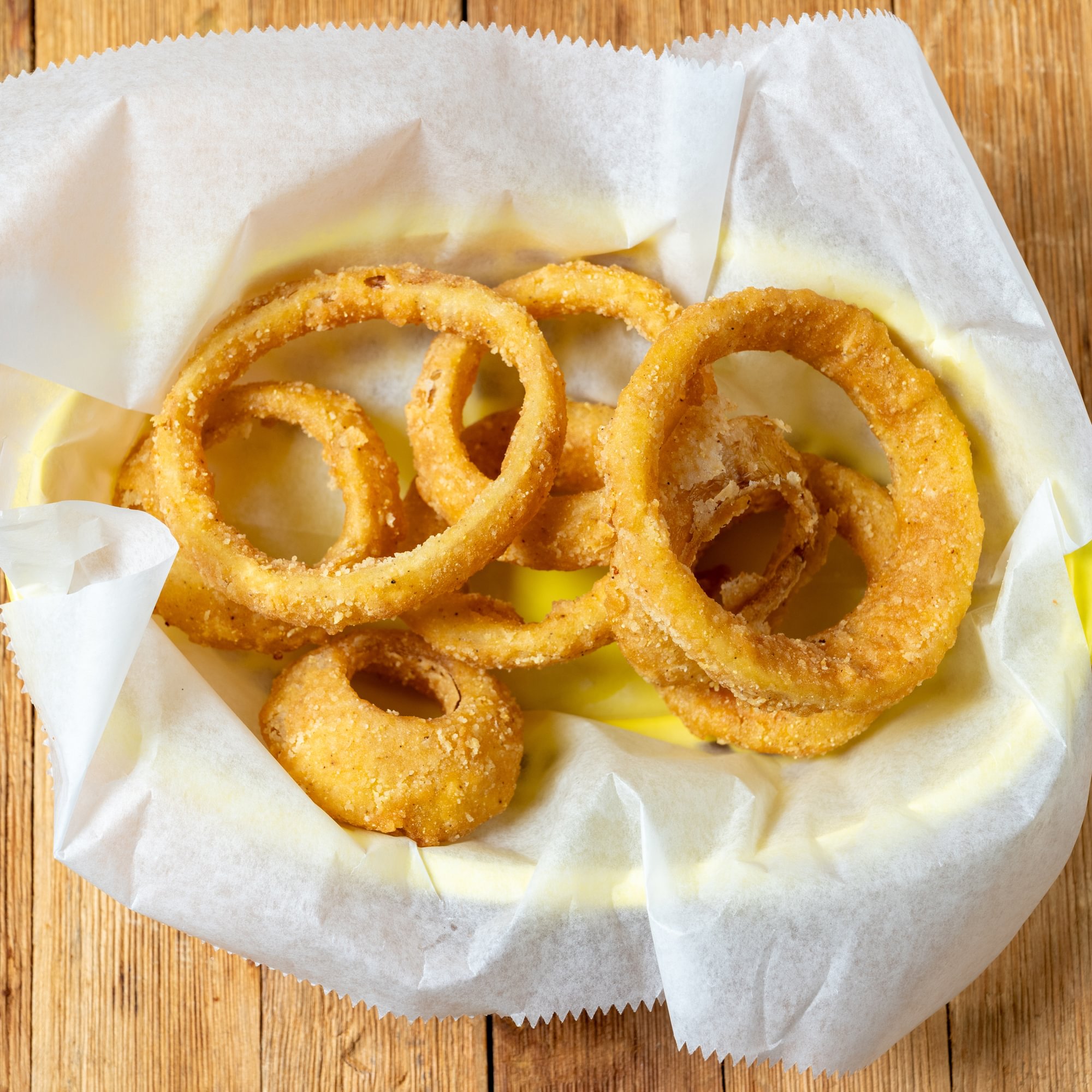 JR's Crispy Onion Rings