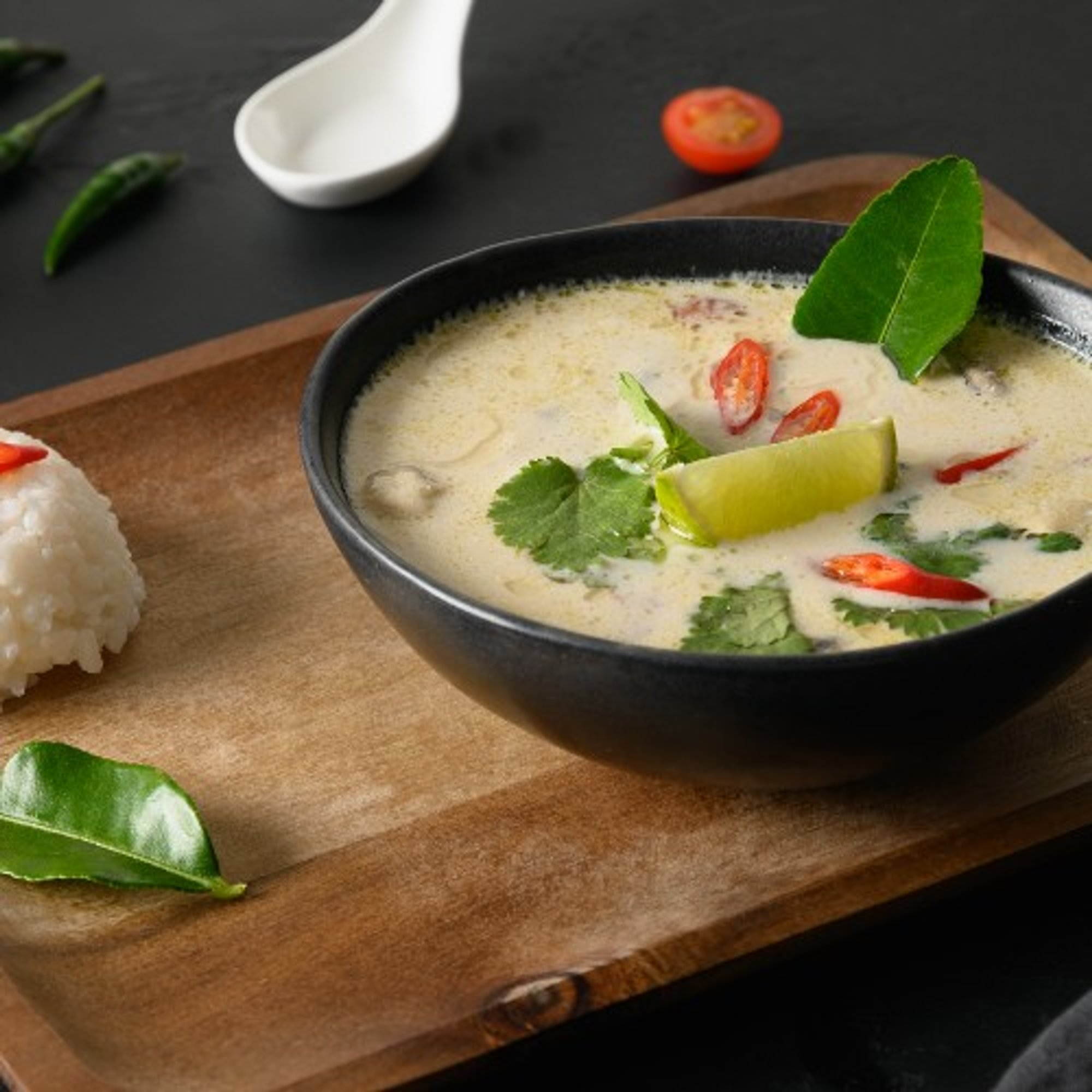 Tom Kha (Thai Hot & Sour Coconut Soup) (Bowl)