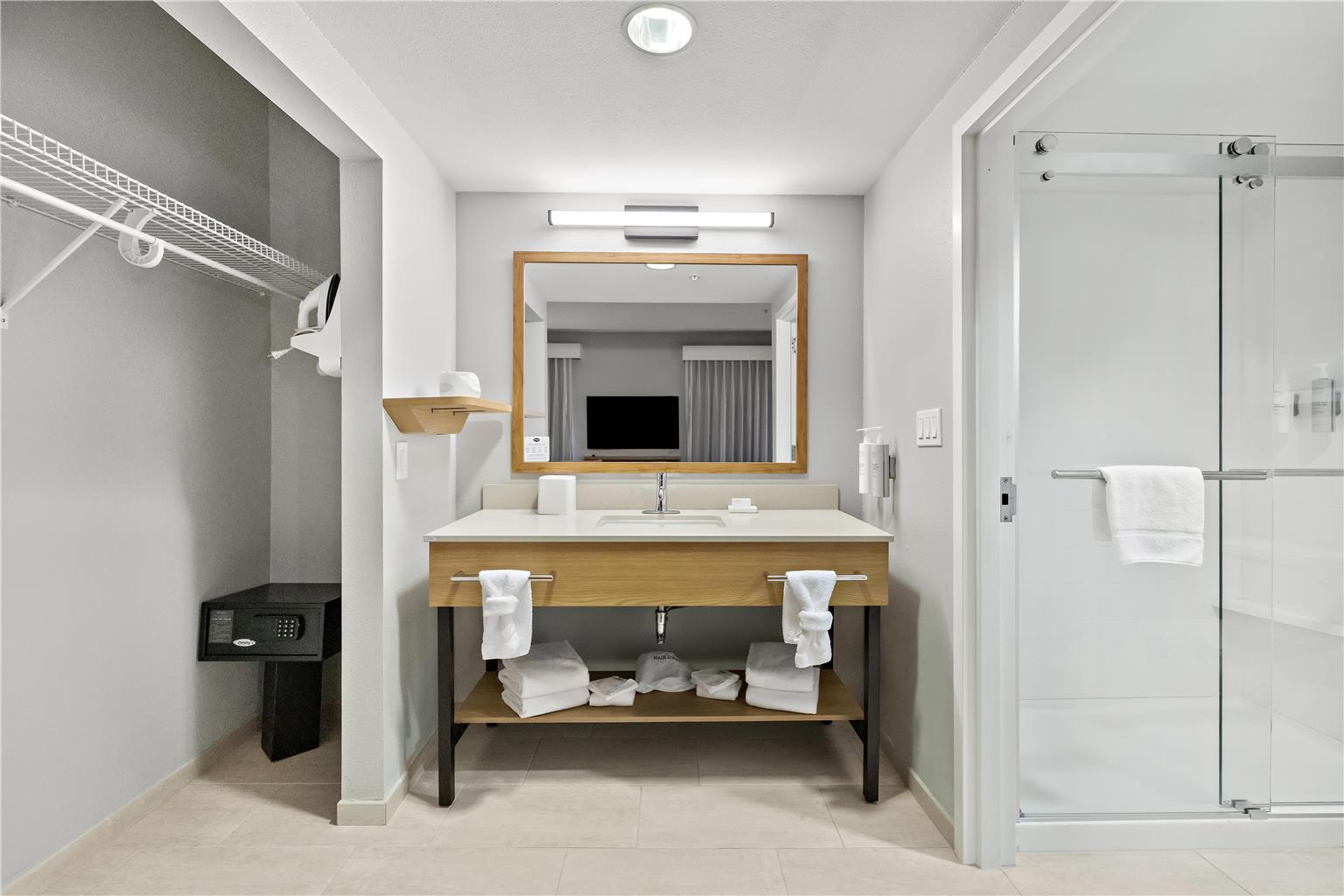 Hampton Inn & Suites Lancaster Image