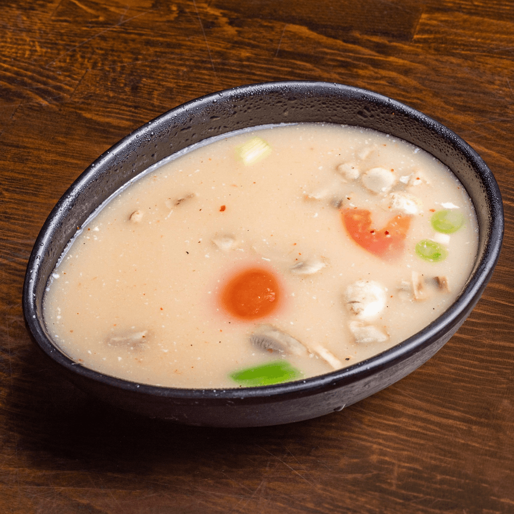 Tom Kha