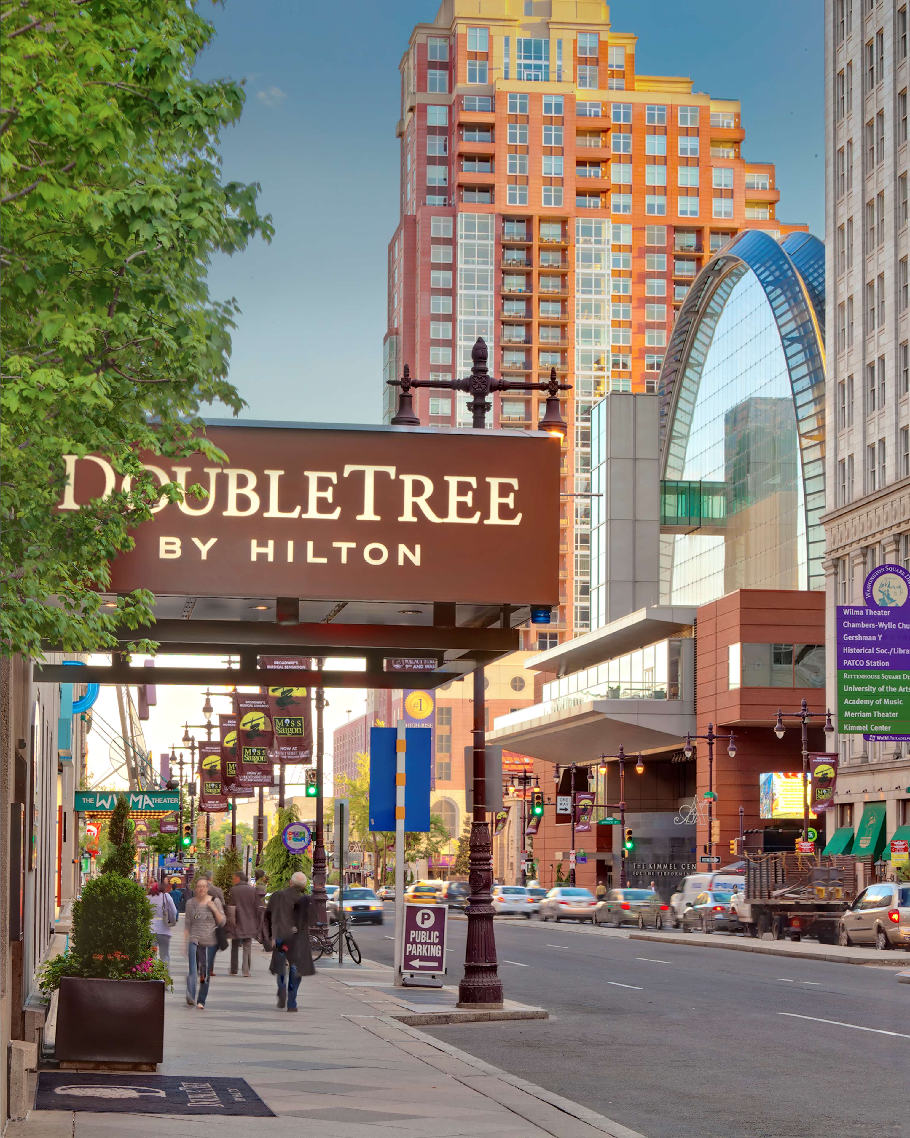 DoubleTree by Hilton Hotel Philadelphia Center City Photo